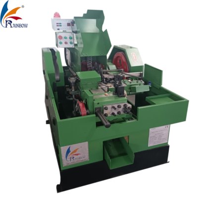 虹の全自動ねじ製造機