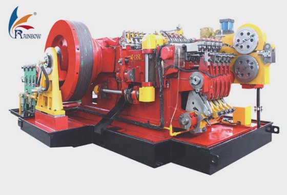 冷間鍛造ボルト成形機とボルト製造機