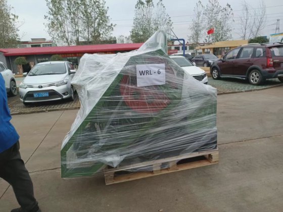 自动平模搓丝机