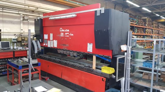 2002 Amada HFE 220-4