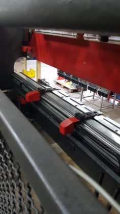 2002 Amada HFE 220-4