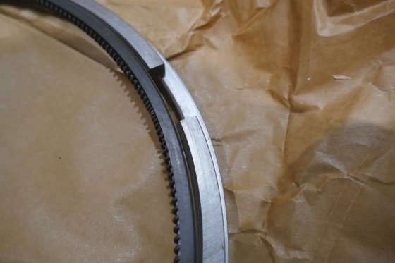 バルチラピストンリングセット113012