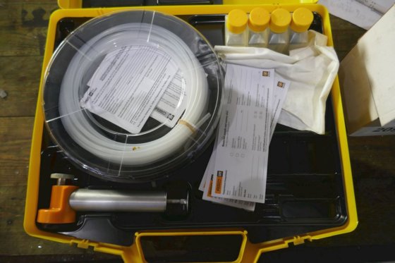 卡特彼勒油样套件