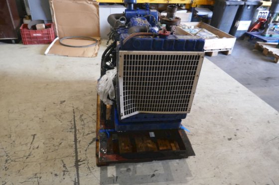 帕金斯 CM 50330 3 Cyl.