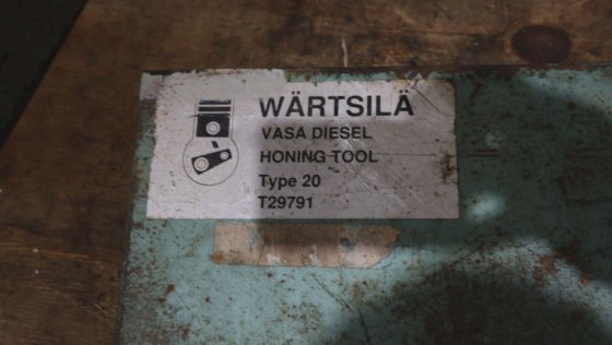 瓦锡兰-瓦锡兰 20 型珩磨工具