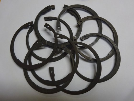 ボルボペンタ スナップリング 914533