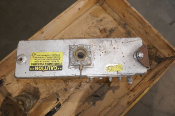 底特律柴油机膨胀水箱