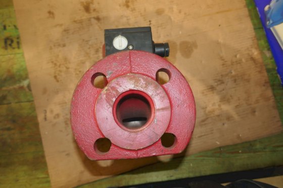 格兰富热水循环泵 UPS40-50 F250