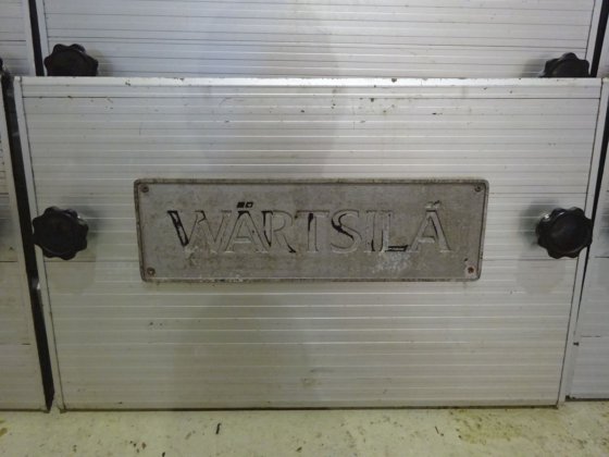 瓦锡兰-瓦锡兰侧盖 162 098