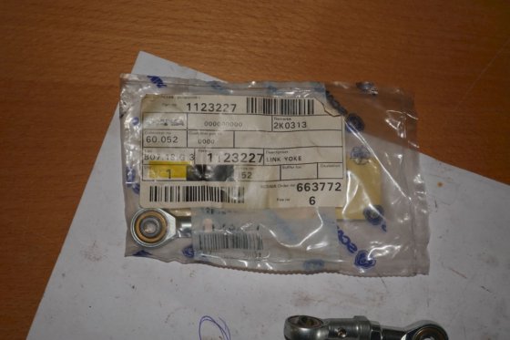 斯堪尼亚连杆 1123227