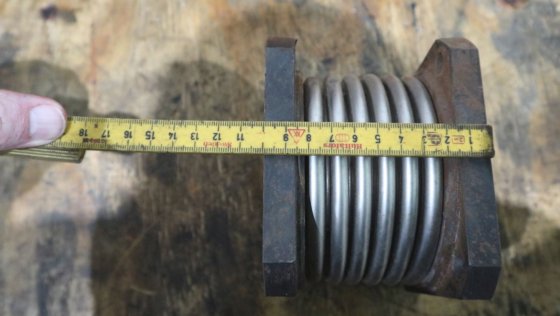 苏尔寿轴向伸缩件，带 6 个折叠，用于排气管道 H81220