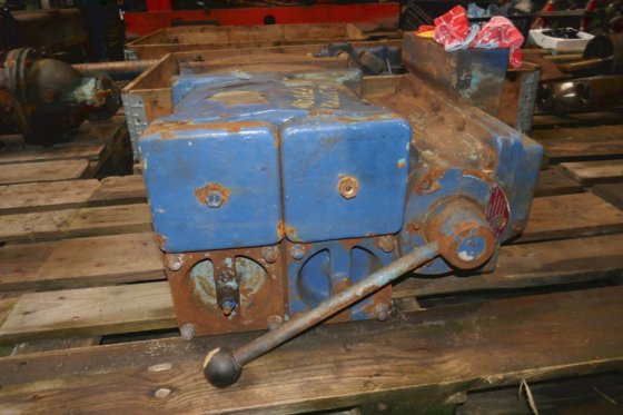 用于 6FHD 240 的斯托克-瓦锡兰润滑油过滤器