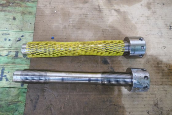 用于连接杆的瓦锡兰-瓦锡兰螺柱螺栓