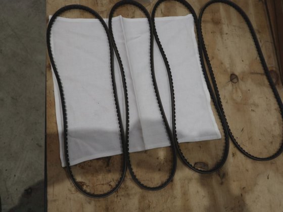 沃尔沃皮带 9.5x1200