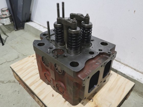 2000 洋马 N330L-EV