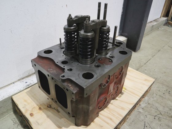 2000 洋马 N330L-EV