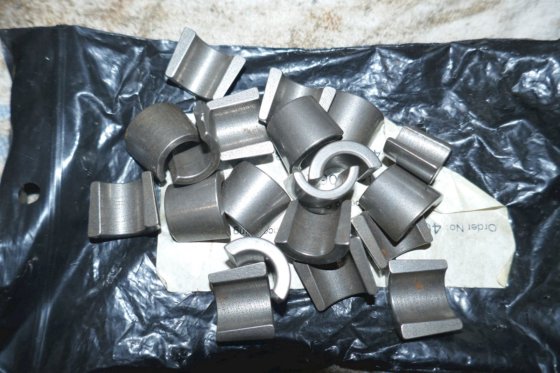 Bergen Ulstein ロールスロイス テーパーシールロック、バルブスプリング 09246