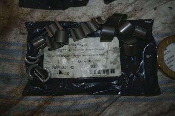 Bergen Ulstein ロールスロイス テーパーシールロック、バルブスプリング 09246