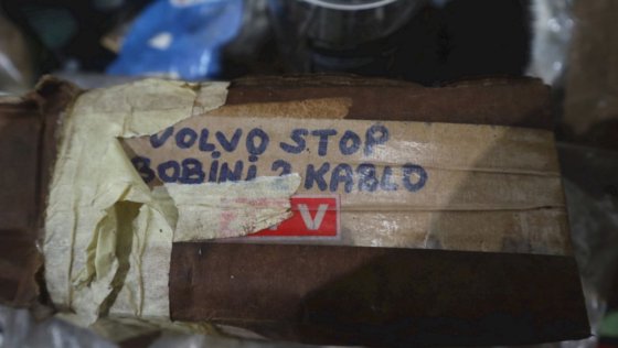 沃尔沃 24 V 柴油发动机燃油停止电磁阀，带 2