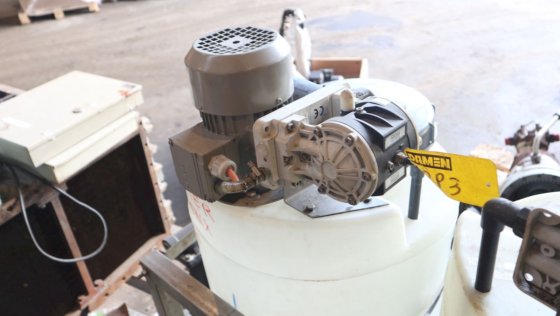 舱底水处理系统水箱