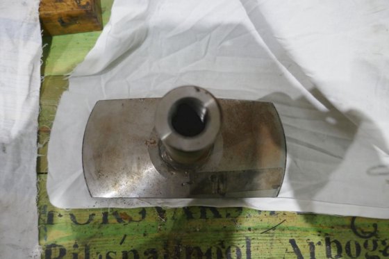 バルチラ-バルチラ エクストレータプレート 800024