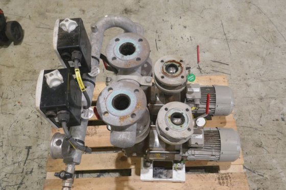 2022 喷气式污水处理厂机车 + 备用水箱和水泵