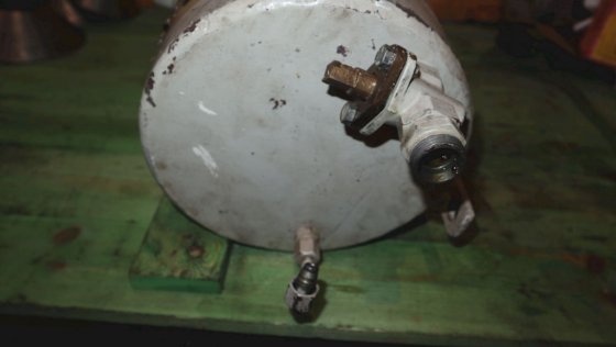 Olie tank for propeller med