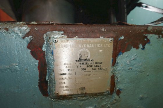 卡萨帕液压油箱 PLP30.43DO-83E3-LED/EB-N