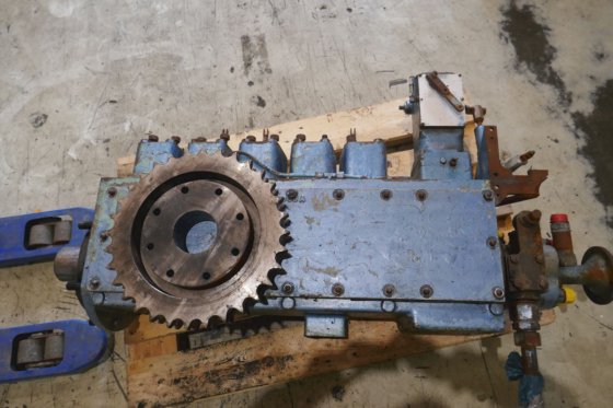 ガバナー付きウィヒマンカムシャフトセクション