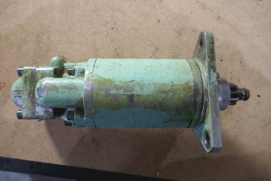 MAN 9 齿气动启动器