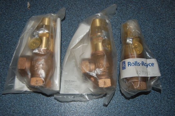 ベルゲン ウルスタイン ロールスロイス 安全バルブ セットポイント6bar