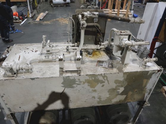 オーディム パーカー PV092R1K1T1NFWS