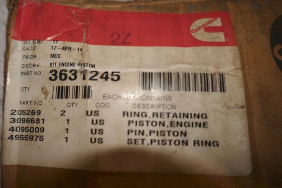 カミンズピストン 3096681