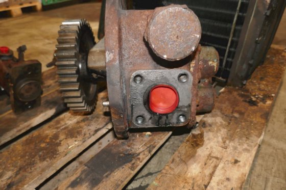 B&W アルファルブオイルポンプ コンプリート