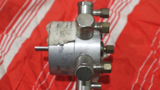 2004 年 多位阀 6 位，1