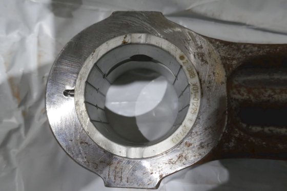 2014 LMF 连杆整体 707334