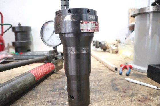 MAK 液压升降机和扩展