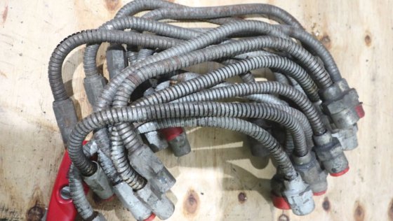 燃油泵和喷油器之间的 Wichmann 高压管