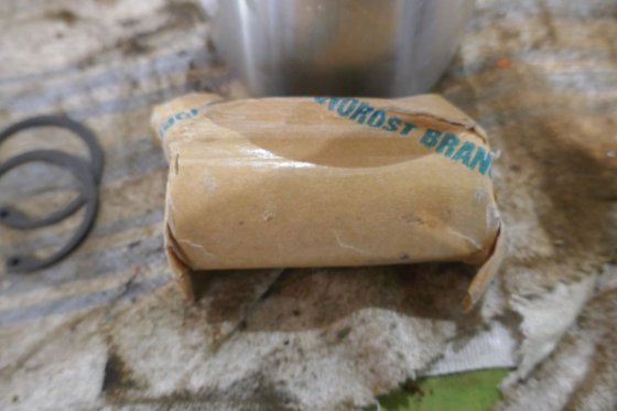 2009 江森自控 Ensamble 活塞（带销和环） 3124-052