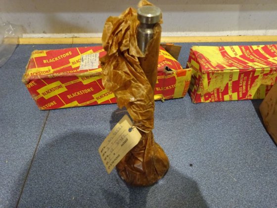 无镜黑石进气阀