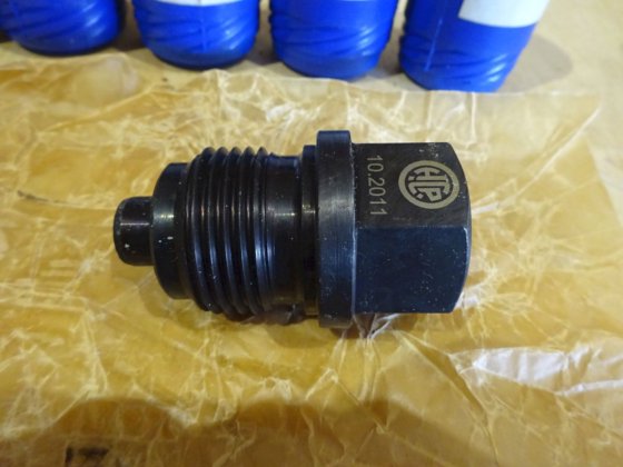 Sulzer 燃料噴射バルブ用スプリングテンショナー