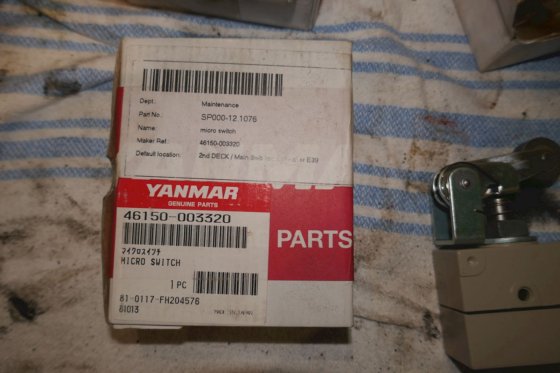 Microinterruptor Omron 46150-003320