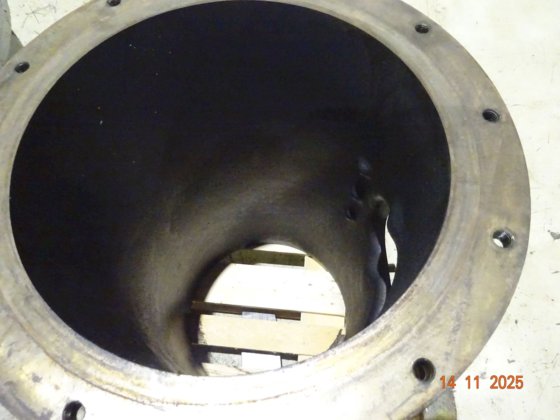 MAN B&W アウクスブルクチャージエアマニホールド