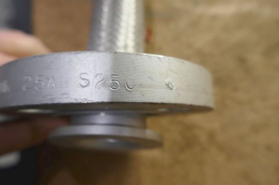 带法兰末端的编织波纹柔性金属软管 1''