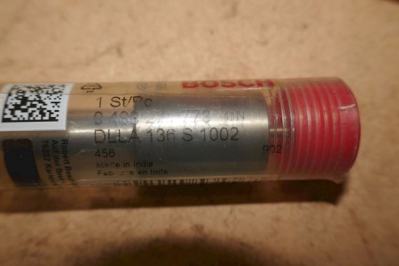 ボッシュ ノズル DLLA 136 S