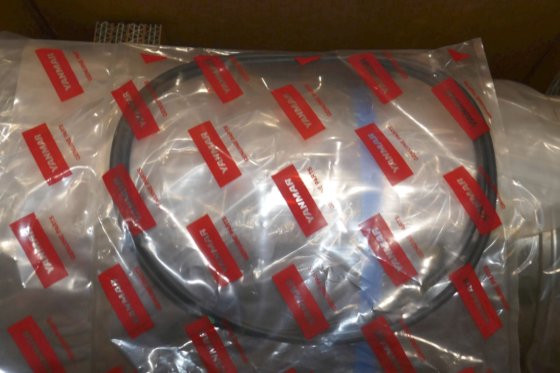 洋马汽缸套（带垫片） 150633-01140-C