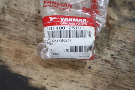 ヤンマー ピストンピン用ブッシュ 101400-23101