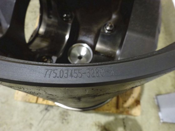 MAN B&W奥格斯堡活塞带着火花环12V 48/60