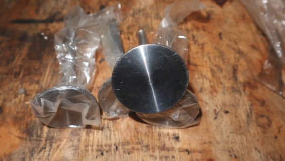 梅赛德斯进气阀