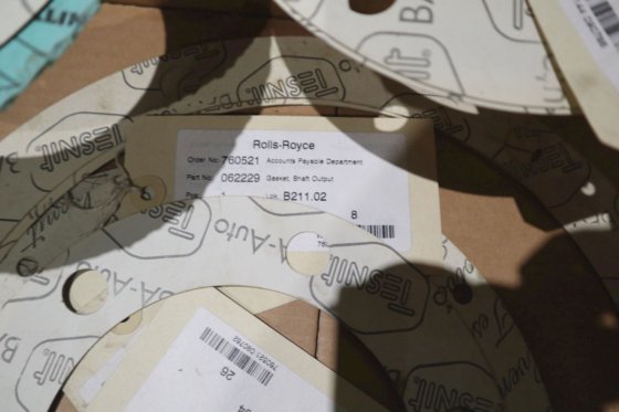 ベルゲン・ウルスタイン・ロールスロイス社、モーター用梱包業者